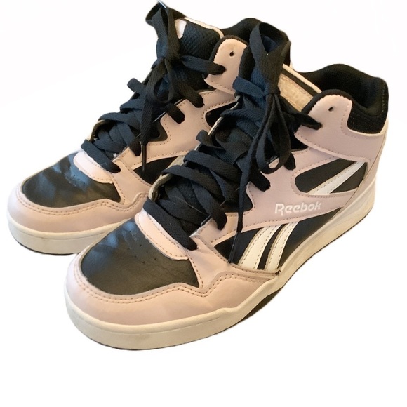 Reebok High-Top Galaxy1 Sneakers in Black and Pink Size 5K - Picture 1 of 7